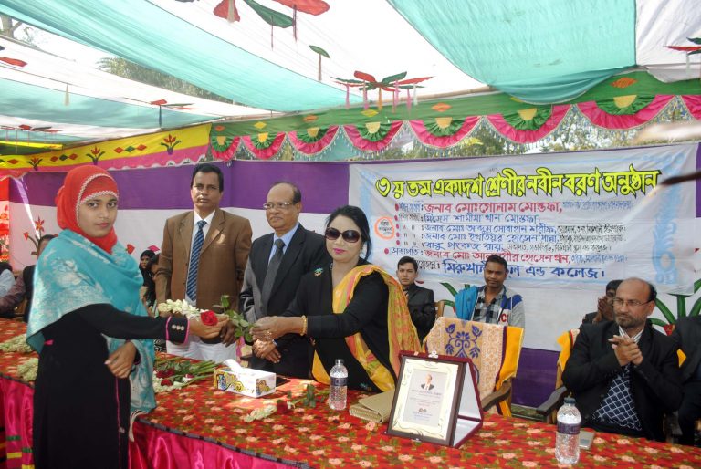 মঠবাড়িয়ার মিরুখালী স্কুল এন্ড কলেজে নবীণ শিক্ষার্থী বরণ