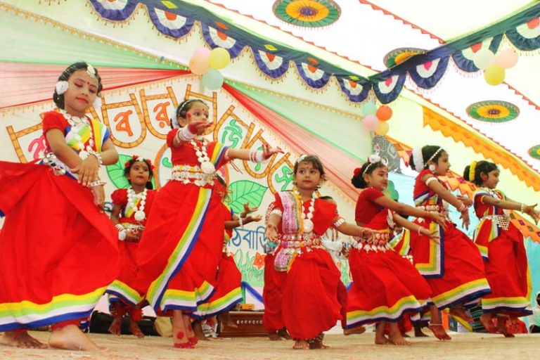 মঠবাড়িয়ায় দিনভর বর্ণাঢ্য আয়োজনে বাংলা নববর্ষ উদযাপন