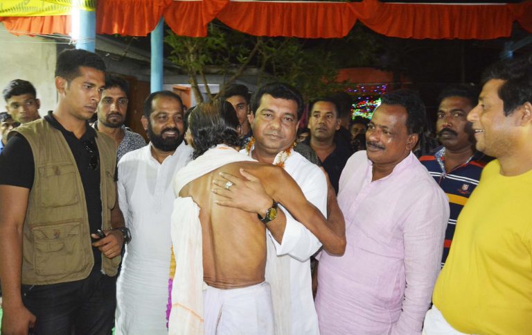 মঠবাড়িয়ার দক্ষিণ সোনাখালীর দধিরাম ভবনে চার দিনব্যাপী ৭২তম বারুণী সংকীর্তন ও মতুয়া সম্মেলন