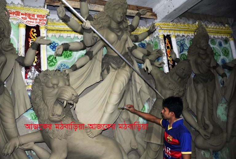 মঠবাড়িয়ায় ৭৩টি পূজা মন্ডপে এবার শারদীয় দুর্গোৎসবের প্রস্তুতি