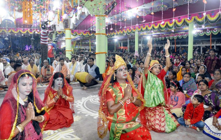 মঠবাড়িয়ায় তিন দিনব্যাপী রাসোৎসব অনুষ্ঠিত
