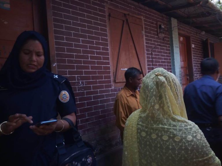 মঠবাড়িয়ায় সৌদিপ্রবাসির স্ত্রীর ঝুলন্ত লাশ উদ্ধার